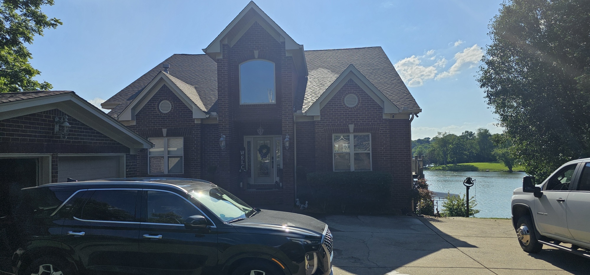 Another Top Quality House Wash and Roof Wash in Hendersonville Tn